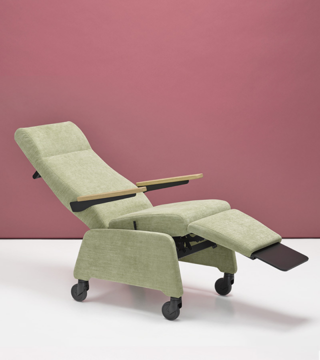 Fauteuil de soins inclinable Cura